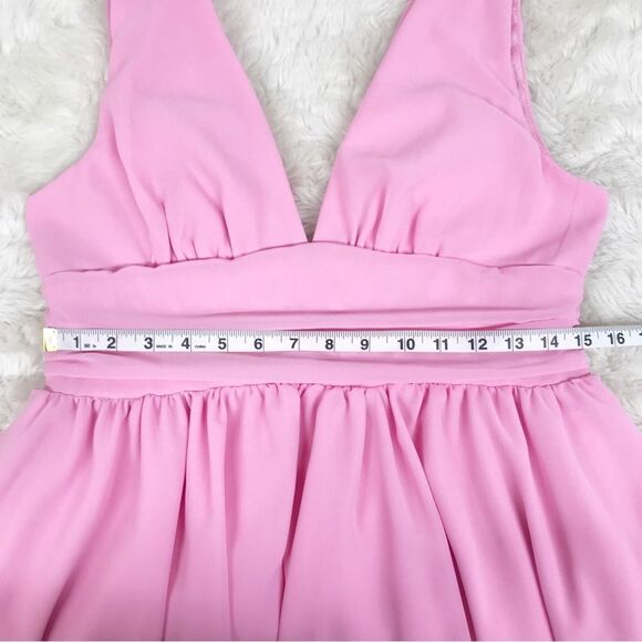 SHEIN Barbie Pink Mini Party Dress Deep V Neckline Tiered Hem Size‎ Large New - Picture 12 of 13